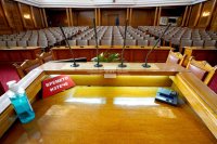 снимка 5 Предстартова подготовка: Парламентът очаква новите депутати (Снимки)