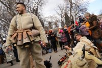 "Сурва" в София - кукери огласиха града след отмяната на фестивала в Перник