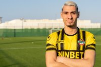 Мохамед Брахими официално бе представен като играч на Ботев (Пловдив)