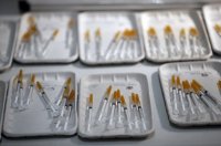 Над 5000 души са ваксинирани срещу COVID-19 в "Пирогов" от Нова година