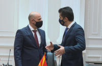 От нашите пратеници: Противоречиви реакции в Скопие след срещата Петков - Ковачевски