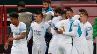 Рулетката на дузпите прати Марсилия на 1/4-финал за Купата на Франция