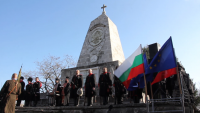 С камбанен звън и оръжеен залп Добрич отбеляза 144 години от освобождението си