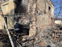 След пожара в село Драганово - от какво има нужда семейството, останало на улицата