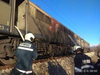 Инцидент с локомотив вдигна на крак три екипа на пожарната