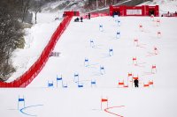 Смесеното отборно състезание по ски алпийски дисциплини беше отложено