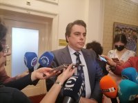 Асен Василев: България ще развива нови ядрени мощности