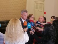 Министър Стефан Янев: Вратата на дипломацията не бива да бъде затворена