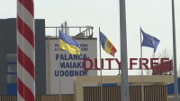 От нашите пратеници на молдовската граница: Стотици украинци бягат от войната, други се връщат по домовете си