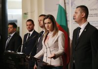 "Възраждане" разкритикува правителството, че е представило превратно новината за българските моряци от "Царевна"