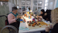"Неща с душа" във Варна осигурява работа на хора с увреждания