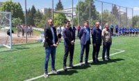 Борислав Михайлов откри нов футболен терен в Кюстендил