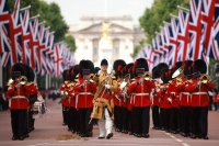 снимка 2 Великобритания празнува платинения юбилей на кралица Елизабет Втора