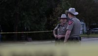 Нападател застреля две жени пред църква в Айова