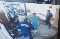 Повдигат две обвинения за нахлуването в Спешния център в Самоков (ВИДЕО)
