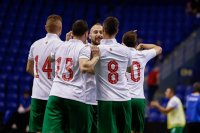 България се класира за осминафиналите на Евро 2022 по минифутбол