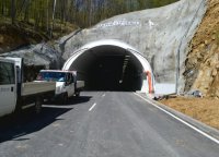 През пролетта на 2023 г. започва строителството на тунела под Шипка