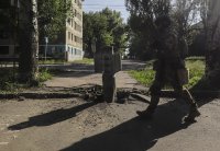 Войната: Северодонецк вече е откъснат от света