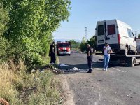 снимка 6 Двама души са загинали в катастрофа на пътя между Пловдив и Карлово