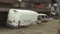 Наводнения и свлачища откъснаха селища в Южна Австрия