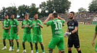 Хебър картотекира 16 футболисти за началото на Първа лига