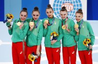 Олимпийските шампионски от ансамбъла проведоха мастърклас с деца в София