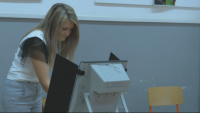 В Нова Загора гласуват за кмет