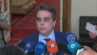 Асен Василев: Надявам се бюджетът да помогне да посрещнем кризата по-спокойно