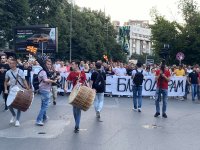 От нашите пратеници: И тази вечер протест в Скопие срещу френското предложение
