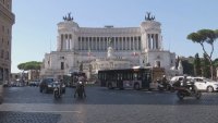 Рязък спад на борсата в Италия след началото на политическата криза