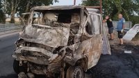 Четирима загинаха след челен сблъсък между микробуси на Подбалканския път край Сливен