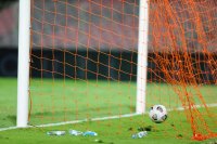 Футболист на Зимбру припаднал след сблъсък по време на мач в Молдова