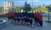 Националният отбор по волейбол за девойки замина за Балканиадата в Румъния