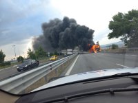 Автобус се запали в Бургас (СНИМКИ)