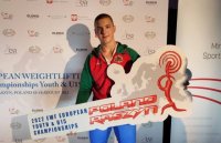 Танислав Ангелов на косъм от медал на Европейското по вдигане на тежести за кадети в Полша