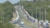 Правителството с мерки за намаляване на трафика към "Дунав мост"