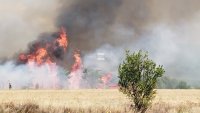 Пожар във военния полигон в Казанлък