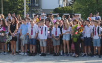 Емоция и вълнение в първия учебен ден за украинските деца у нас