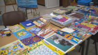 От деца за деца: Ученици от София изпращат учебни пособия на връстници от Северозапада