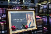 Единбург се прощава с покойната кралица Елизабет Втора