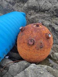 Котвена мина, приведена в бойно положение, откриха край Приморско (СНИМКИ)