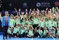 Весела Лечева поощри над 100 деца да продължат да тренират тенис