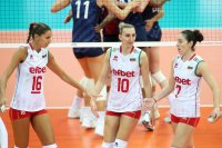 България взе гейм на олимпийския шампион САЩ, но допусна трета загуба на Световното по волейбол за жени