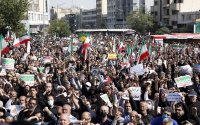 Пореден ден на протести в Иран