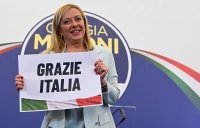 Триумф за Мелони и партията ѝ "Италиански братя" на изборите в Италия. Накъде отива страната?