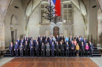 Лидерите на 27-те страни членки на ЕС се събират на неформален съвет в Прага