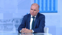 Владислав Панев: Митрофанова не трябва да присъства на откриването на НС, ще говорим с администрацията