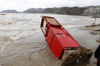 снимка 4 Невиждани наводнения в Крит: Един човек е загинал, двама се издирват