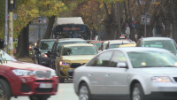 Дрогиран шофьор предизвика катастрофа с автобус от градския транспорт във Варна