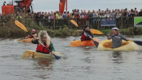 Необичайна регата - белгийци се състезаваха с лодки от тикви